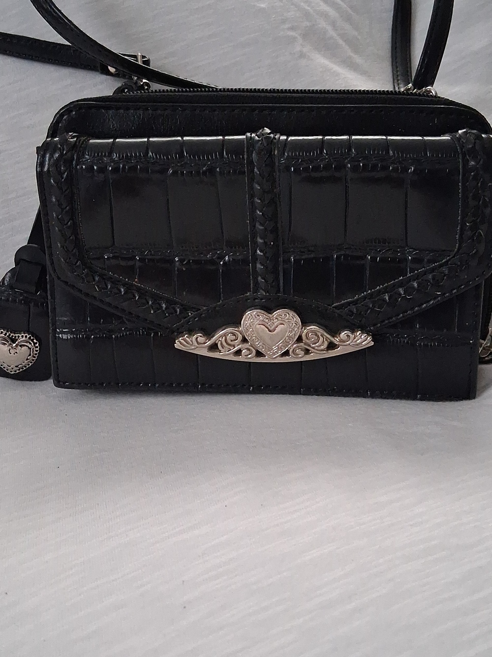 Crossbody Bag with Decorative Heart Hardware Black / Women's